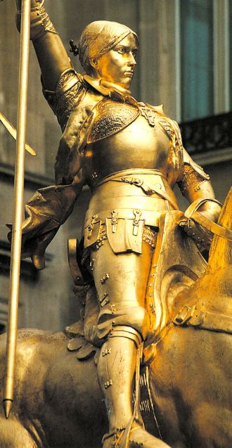 Santa Joana d’Arc, embora mulher, foi uma das mais perfeitas flores da Cavalaria